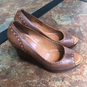 Brown Leather Nicole 3.5” Wedges 7.5